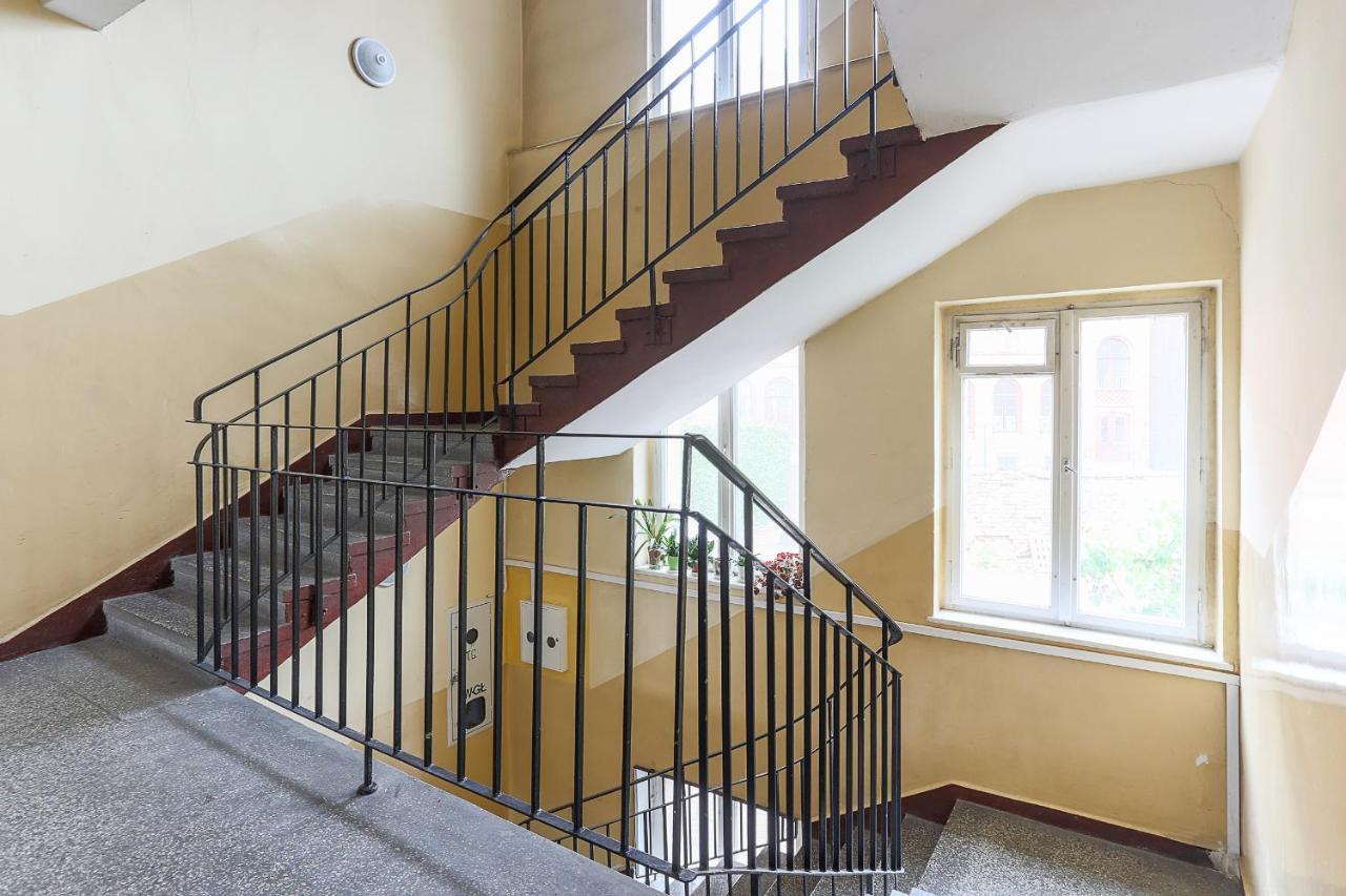 Three Single Beds Apartment Torun Bagian luar foto